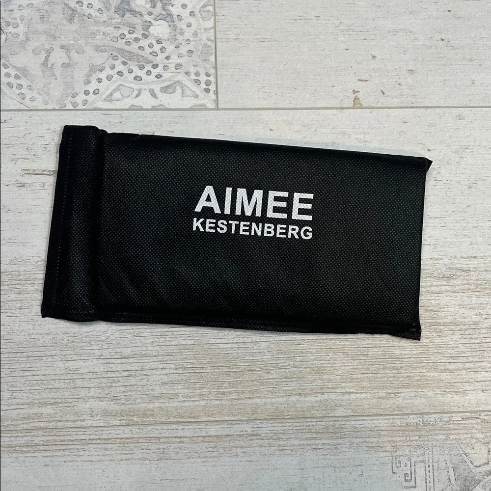 Aimee Kestenberg new original